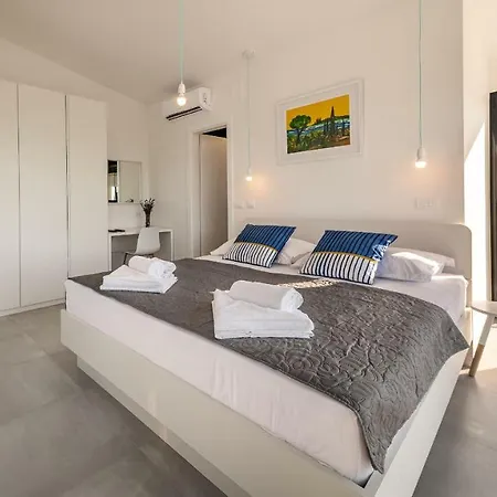 Villa Petra