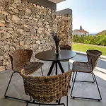 Petra Villa Sutivan
